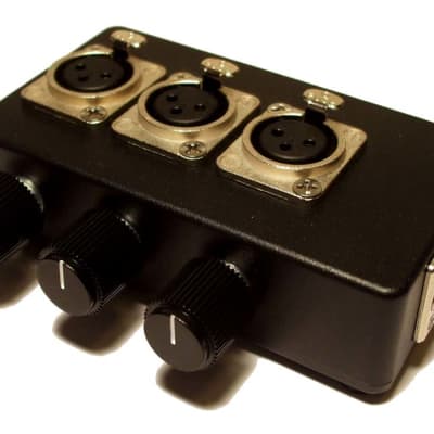 Mini XLR Mixer pocket-sized expansion mixer for your band's portable pa image 1