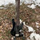 Fender Medium Scale 32” Aerodyne Bass Japan Black