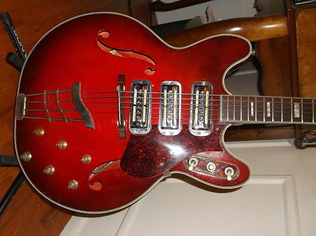 Harmony h77 guitar hot sale