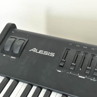 Alesis QS8.1 88-Key 64-Voice Expandable Synthesizer CG003RV image 5