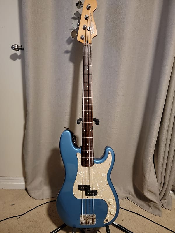 Fender Standard Precision Bass with Rosewood Fretboard 1991 - 2008 Lake Placid Blue image 1