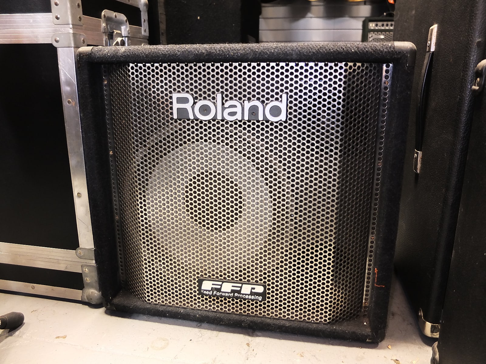 Roland DB-500 D-Bass 2-Channel 160-Watt 1x12