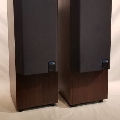 KEF 104/2 Reference Series Floor Standing Speakers (Pair KEF 104/2 Reference Series Floor Standing Speakers (Pair