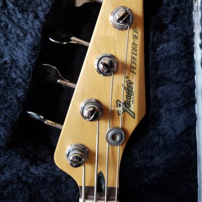 Fender Performer Bass 1985 - 1987 Faded Cream Gold image 16