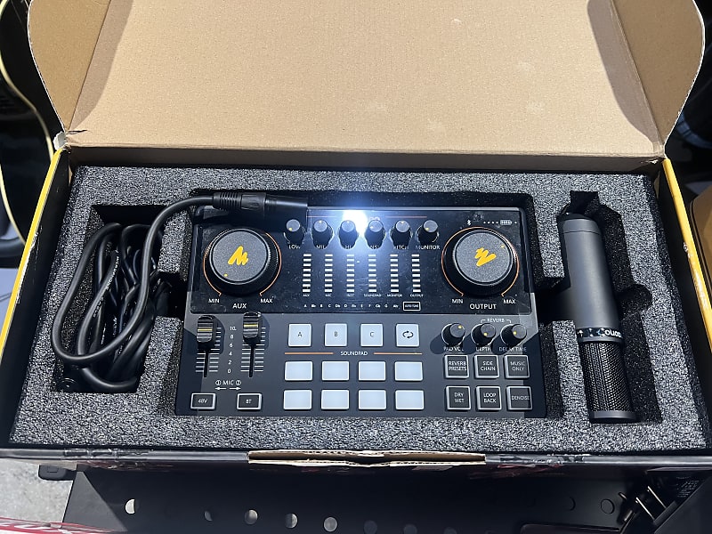 Maonocaster AME2 Integrated Audio Production Studio | MAONO