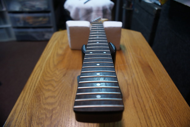 FENDER MIJ STRATOCASTER MID 80's E SERIES ROSEWOOD/MAPLE