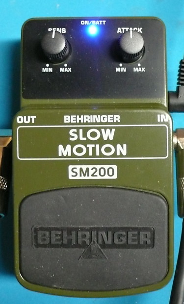 Behringer SM200 Slow Motion (Boss Slow Gear clone) Electric