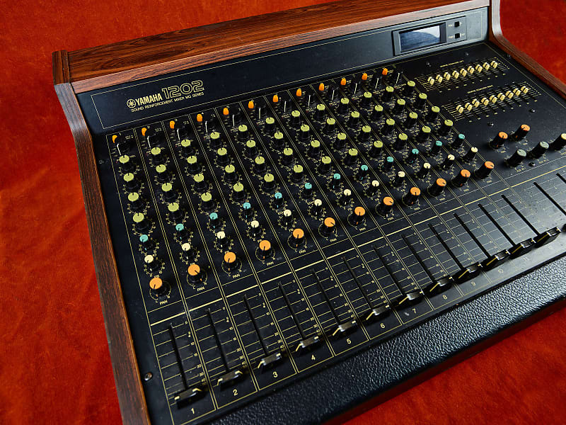 【希少】 YAMAHA MQ-1202 ミキサー ヴィンテージ Yamaha MQ1202 Vintage Mixer. With Tamura mic input