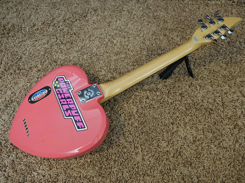 Video! 2002 Daisy Rock Powerpuff Girls Heartbreaker Electric Video! 2002 Daisy Rock Powerpuff Girls Heartbreaker Electric