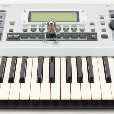 Roland Fantom XA Synthesizer Workstation Keyboard + Top Zustand + 1,5Jahre Garantie