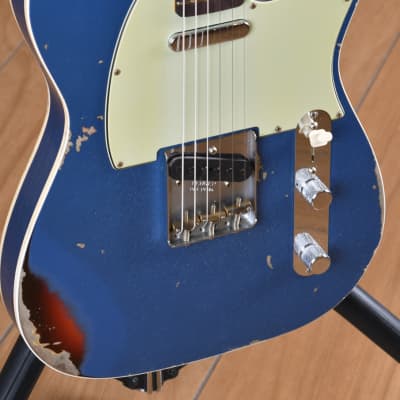Fender Custom Shop Limited Edition '60 Telecaster Heavy Relic Aged Lake Placid Blue Over 3 Color Sunburst image 10