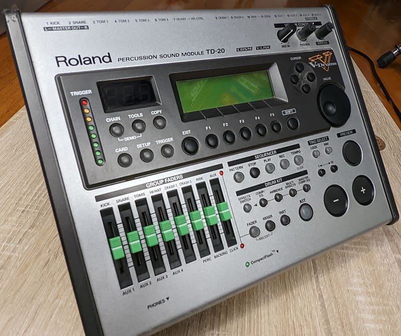 RolandのTD-8 カスタム - 打楽器