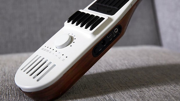 Artiphon INSTRUMENT 1 White | Adaptive Multi-Instrument MIDI