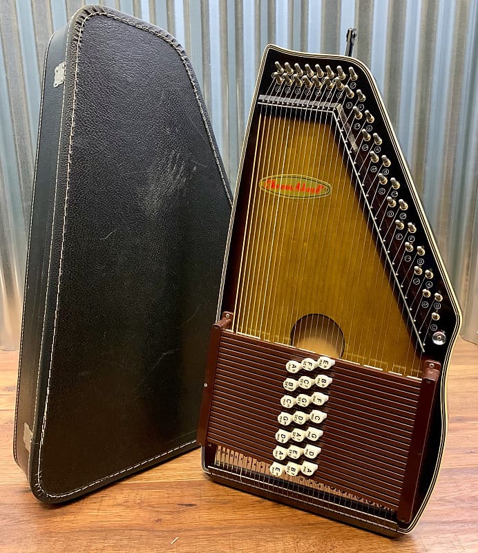 Chromaharp 21 Chord Auto Harp with Tuning Hammer & Case Used Reverb