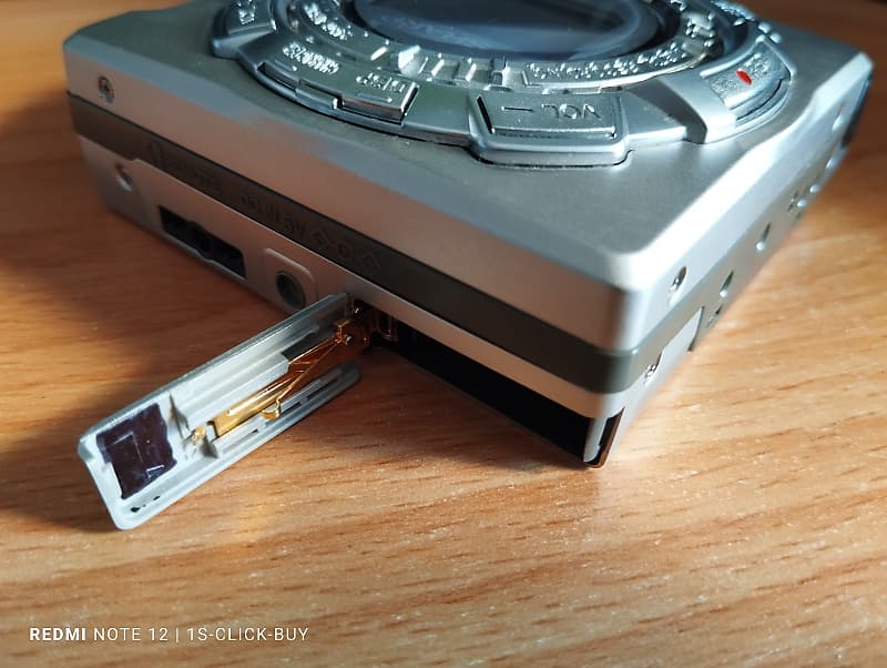 Sharp MD MS 722-S silver Portable MD Player Walkman Sharp MD MS 722-S silver Portable MD Player Walkman