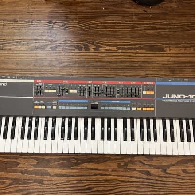 Roland Juno-106 61-Key Programmable Polyphonic Synthesizer 1984 - 1985 - Black