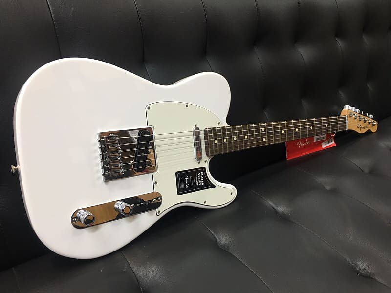 Player II Telecaster® – Fender