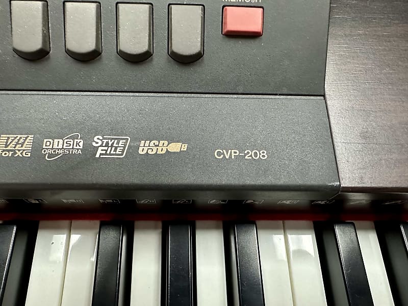Yamaha Clavinova CVP-208 Piano | Reverb