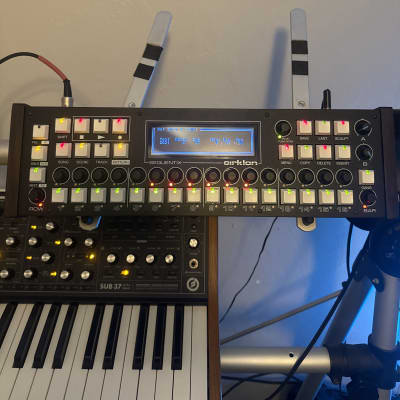 クリプトコリネ・キーバウ ２株 Sequentix Cirklon 2 Hardware Sequencer CVIO | Reverb