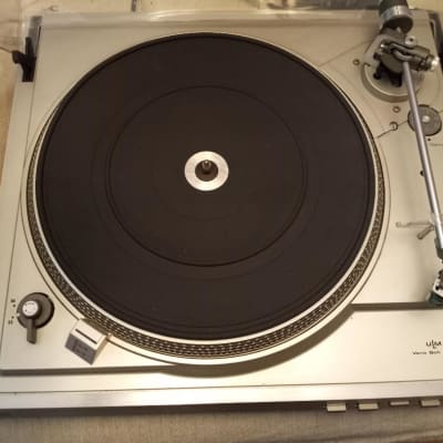 Dual CS528 turntable in very good condition -1970's image 1