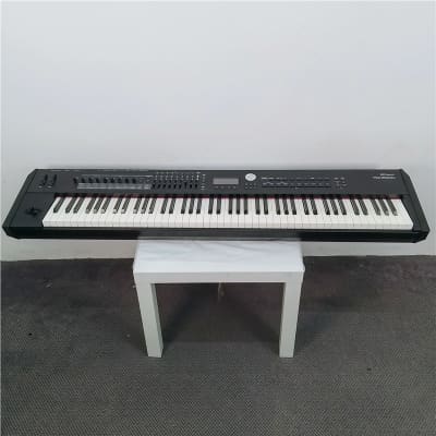 Roland RD 2000 Digital Stage Piano, B-stock