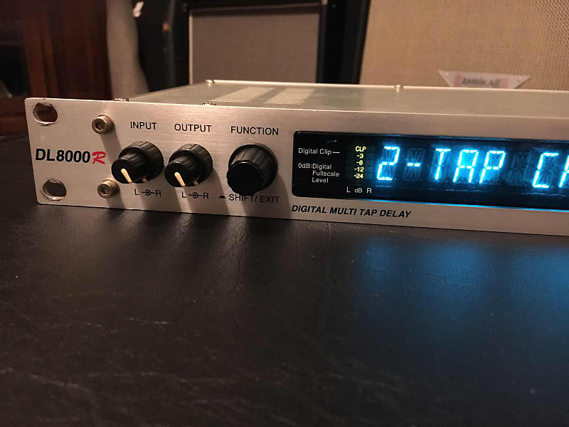 【中古】 KORG DL8000R Delay コルグ ディレイ エフェクター 中古】 KORG DL8000R Delay コルグ ディレイ エフェクター（KORG