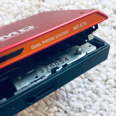 Sony MZ-E75 Walkman MiniDisc Player, Super Rare Red ! Excellent Working ! imagen 7