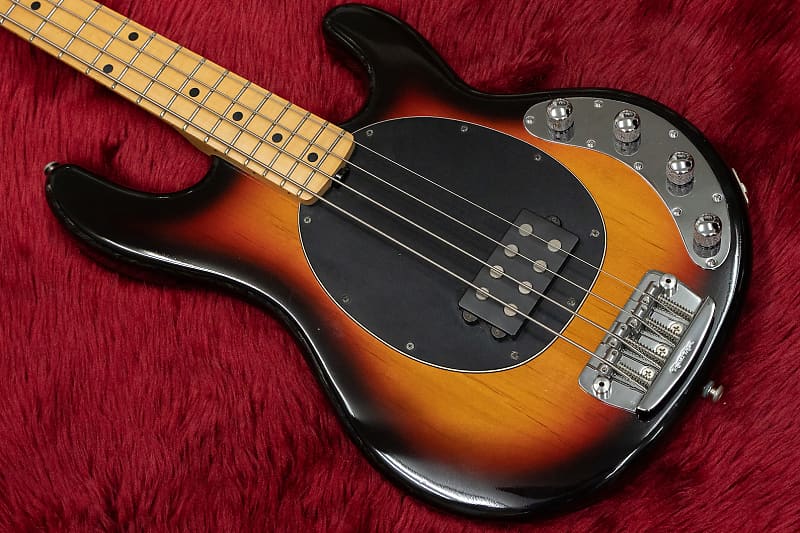 Music Man Stingray EX 3TS/M #E27122 4.35kg【横浜店】