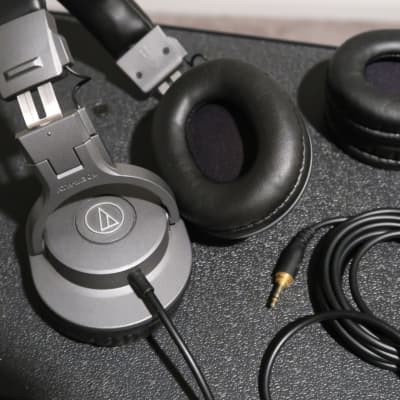 Audio-Technica ATH-M30x Closed Back Headphones | Reverb