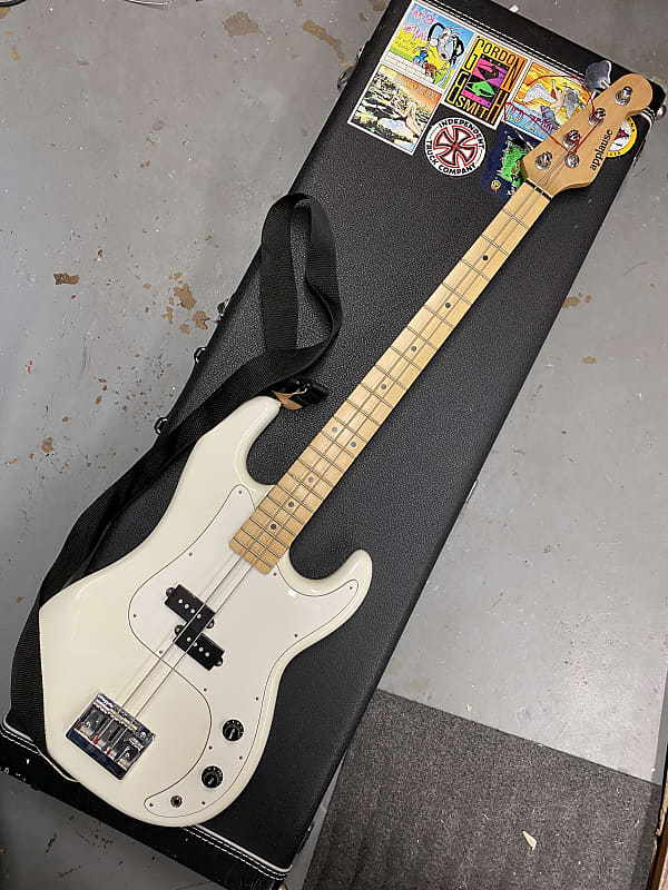 Applause by Ovation Electric Bass and Case | Reverb