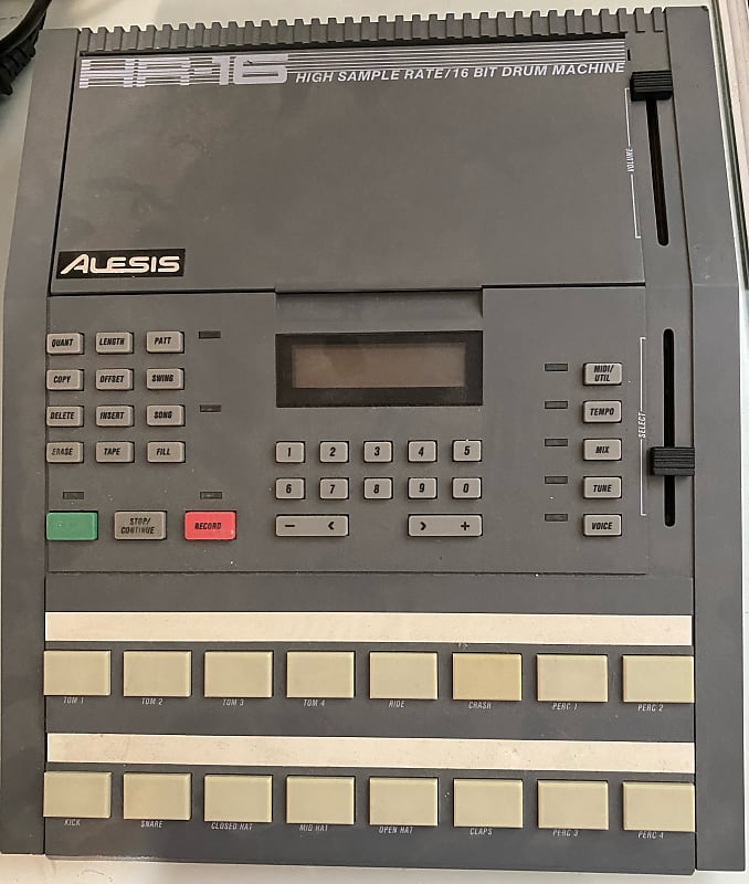 Alesis HR-16 High Sample Rate 16-Bit MIDI Drum Machine image 1