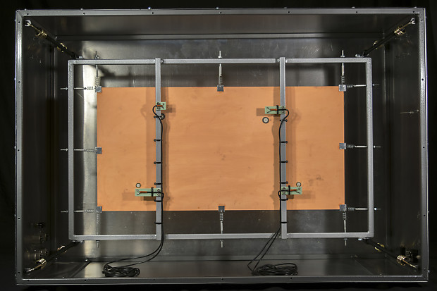 Analog plate outlet reverb