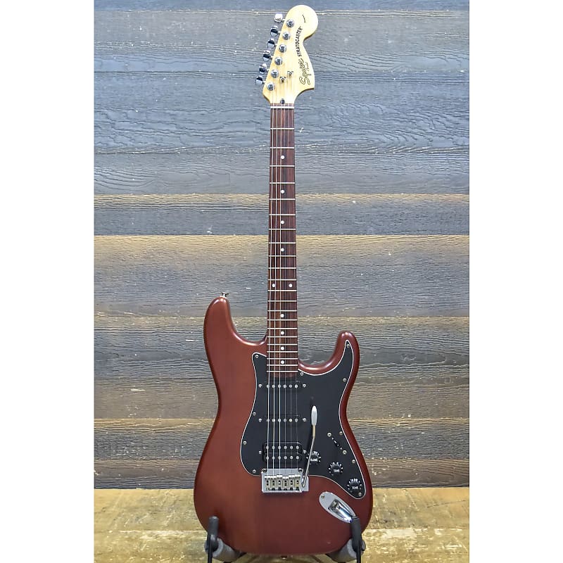 Squier Standard Fat Stratocaster 2001 - 2013 image 1