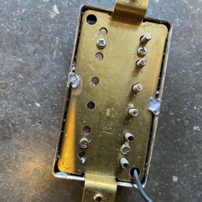 Unlabled Humbucker Reads 17k with a 12 in lead image 6