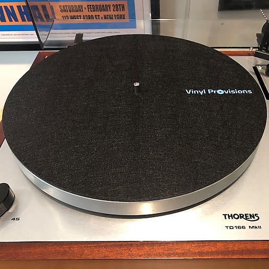 Black Felt Turntable Mat (w/Logo)  			