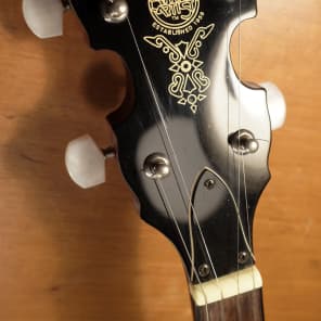 Samick Artist Series 5 String Banjo with case, like new! image 4