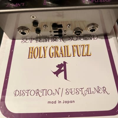 ギター September Sound Holy Grail Fuzz used September Sound Holy Grail Fuzz, Mint Condition with