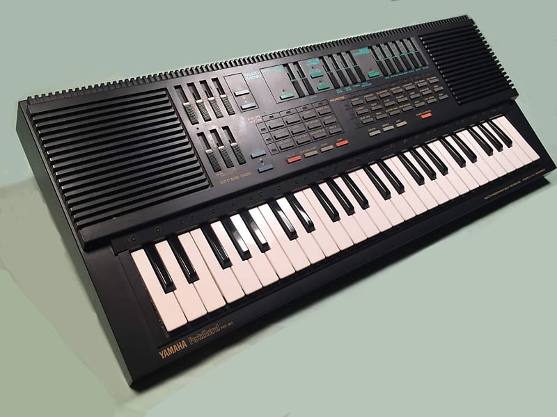 Yamaha PSS-560 Classic FM Synthesizer