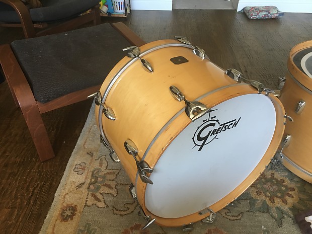 Gretsch 20 bass drum outlet