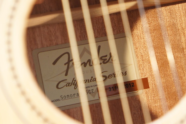 Fender California Series Sonoran SCE Natural Acoustic
