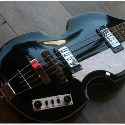 Hofner "HI-BB-SB Ignition Violin Bass Black" 2, 54 kilograms imagen 3