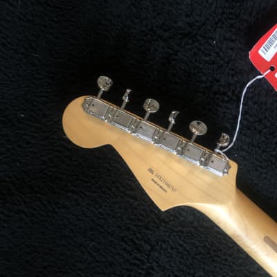 Fender H.E.R. Signature Stratocaster 2020 - 2021 Chrome Glow 7lbs, 15oz MX21506797 image 6