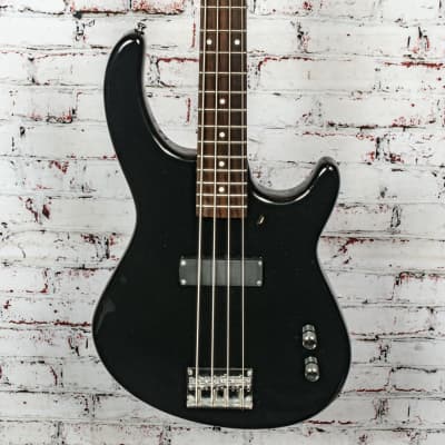 Dean - Playmate Edge - Solid Body Electric Bass Guitar - Black - x0933 - USED for sale