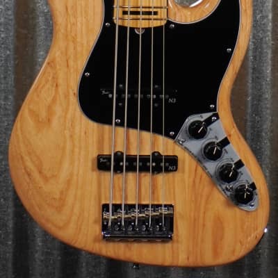 【専用】Fender USA 2010年製Jazz Bass Fender American Deluxe Jazz Bass 2010 – Chicago Music Exchange