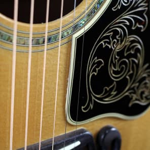 2001 Gibson Custom Shop J-200 Vine Jumbo Acoustic Guitar image 10