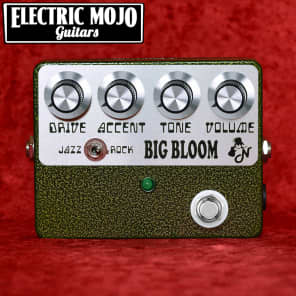 Amplified Nation Big Bloom Dumble Overdrive Pedal Silver