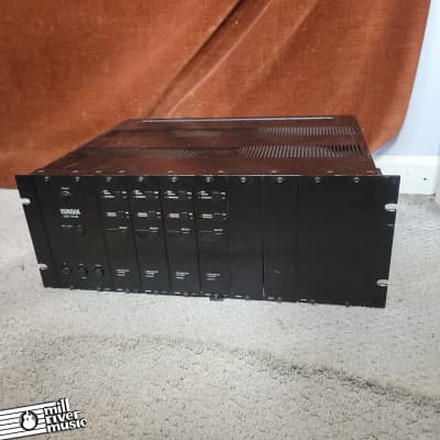 Yamaha Midi Rack TX816 w/ (4) TF1 Modules