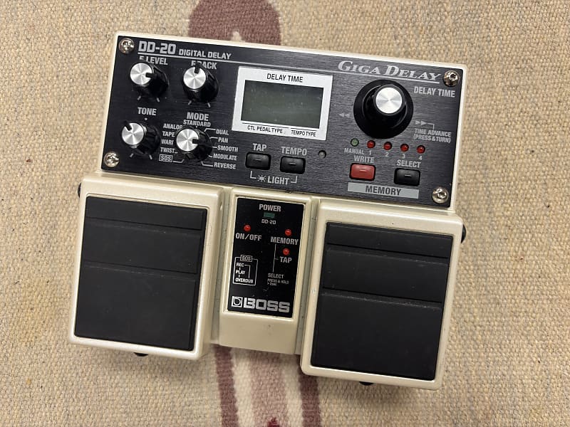 Boss DD-20 Giga Delay