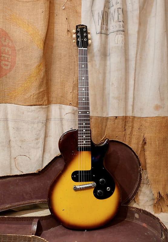 『うーこ』Gibson USA  melody maker Gibson Melody Maker Special - Ebony | Long & McQuade
