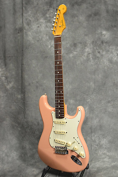 ギター Fender Japan ST62 Shell Pink 2010 Fender Japan ST62 TX '62 Reissue Stratocaster Shell